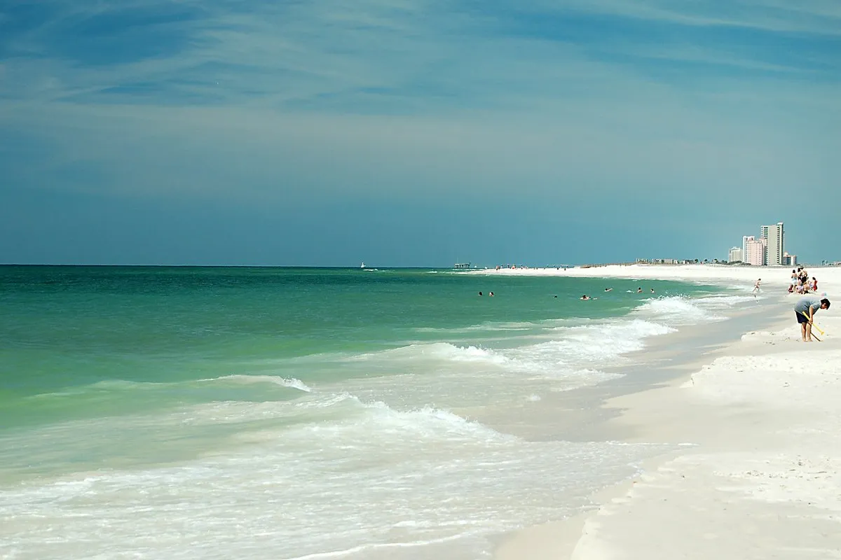 White sand beach and turquoise Gulf waters at Gulf State Park, Alabama