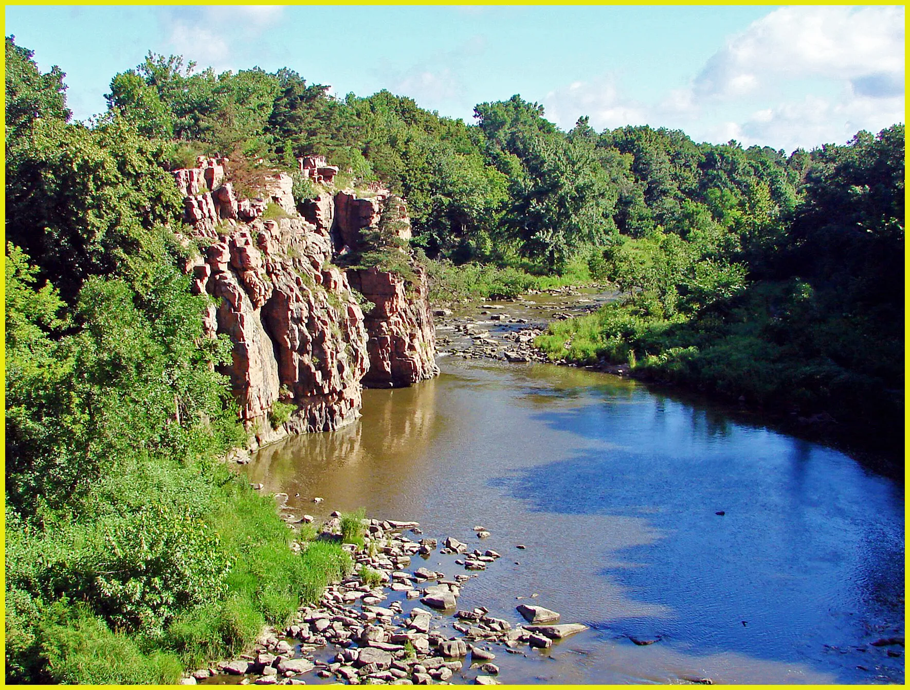 Split Rock Creek in Palisades State Park